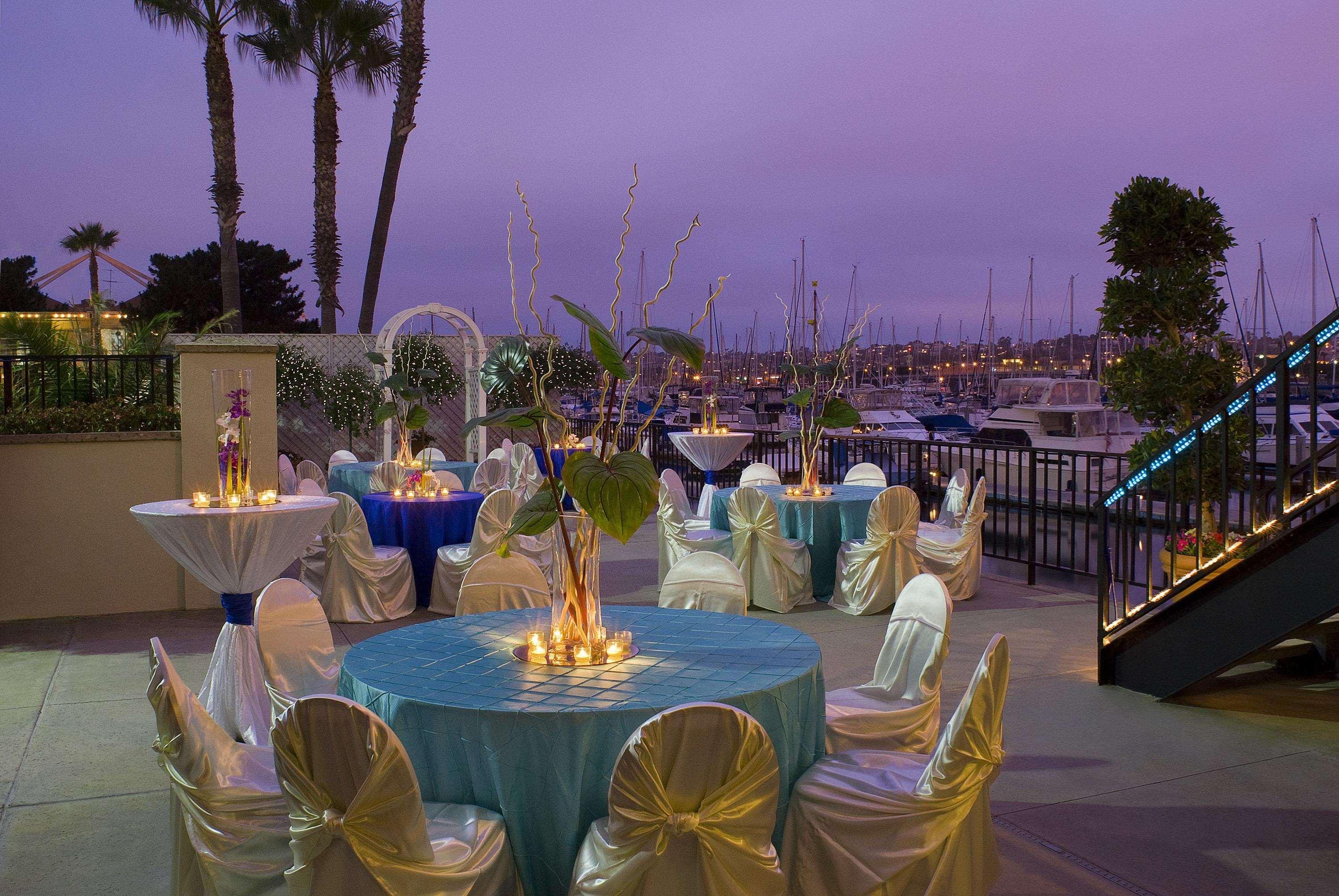 Hilton San Diego Airport/Harbor Island Exterior foto