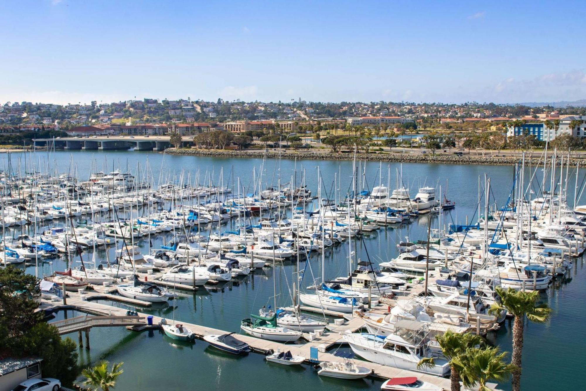 Hilton San Diego Airport/Harbor Island Exterior foto